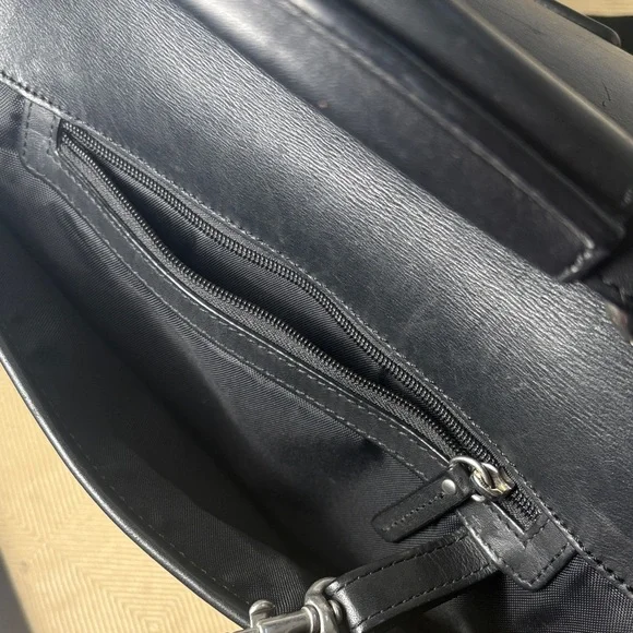 Vintage Coach Y2K Unisex Beekman Messenger/Laptop Shoulder Briefcase - Picture 4 of 15